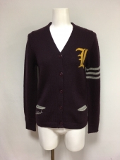 レッドカーディガン
全1点