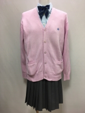 ピンクカーディガン
全1点