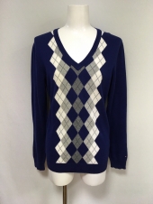 ブルーニット
全1点