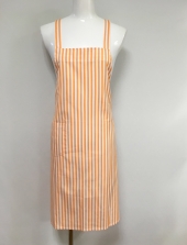 オレンジ胸当てエプロン
全1点