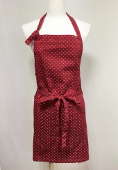 レッド胸当てエプロン
全1点