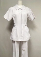 ホワイト看護服
全1点
