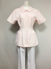 ピンク看護服
全1点
