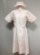 ピンクナース服
全1点