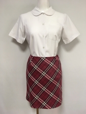 ピンクスカート
全1点