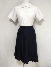 ネイビースカート
全2点