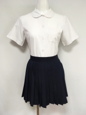 ネイビースカート
全1点