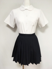 ネイビースカート
全1点