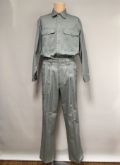 グリーン作業服
全1点