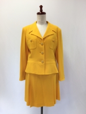 イエローデパートガール
全1点