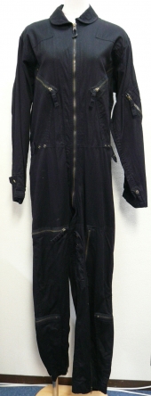 ブラック作業服　つなぎ
全1点