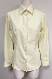 イエロー長袖シャツ
全1点