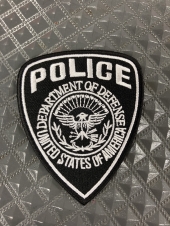 POLICEエンブレム
全2点
