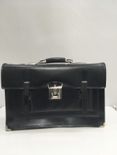 ブラックレザーバッグ
全1点