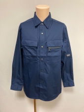 ネイビー作業服　シャツ
全1点