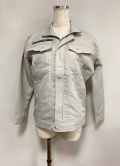 ホワイト作業服　ブルゾン
全3点