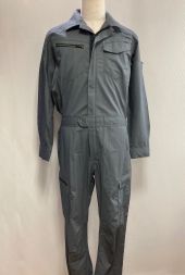 グレー作業服　つなぎ
全2点