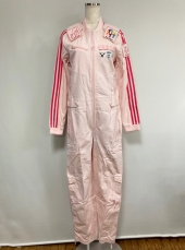 ピンク作業服　つなぎ
全1点