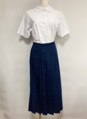 ネイビースカート
全1点