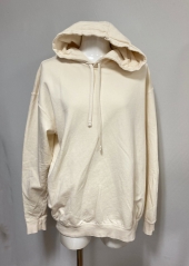 ホワイトパーカー
全1点