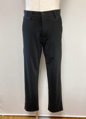 ブラックパンツ
全1点