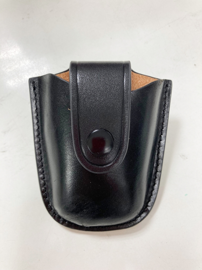 手錠ホルダー
全3点