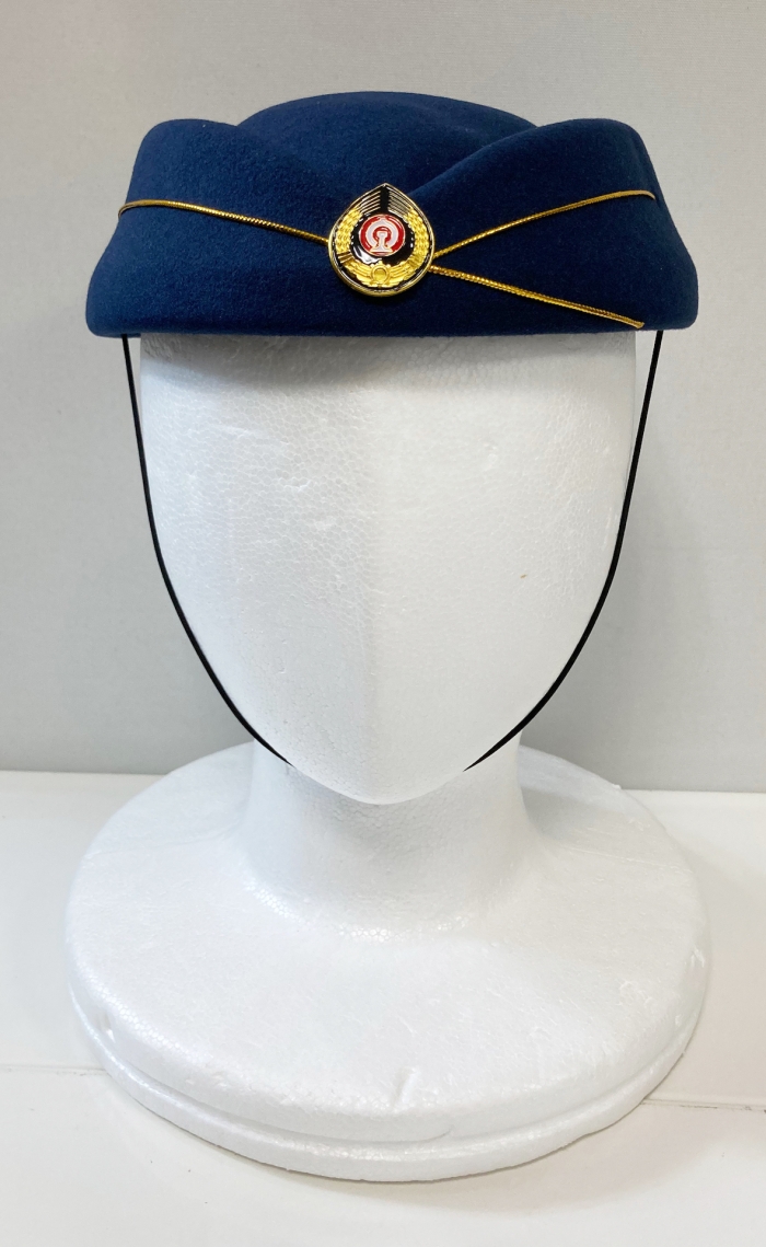 ネイビーCA帽子
全1点