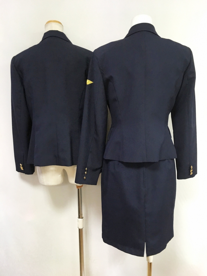 ネイビーCA
全1点（ジャケット2種3点/スカート2点）