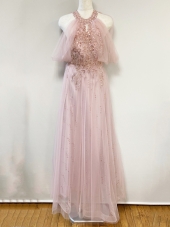 ピンクワンピース