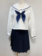 ネイビーライン長袖セーラー
全23点