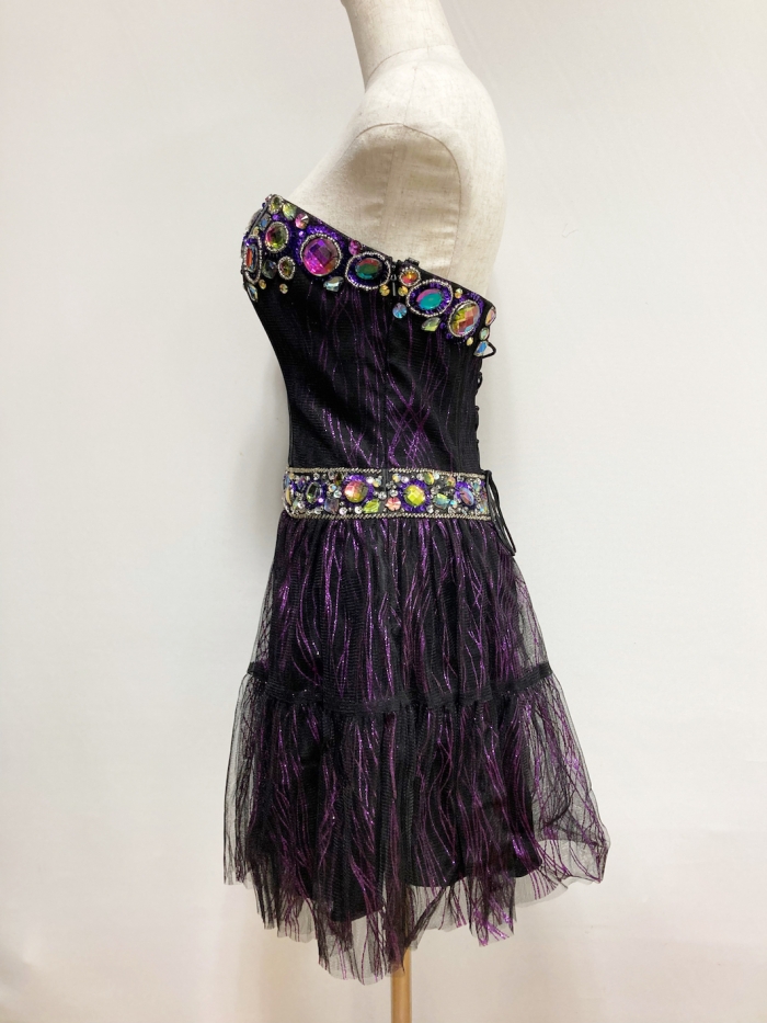 パープルワンピース
全1点