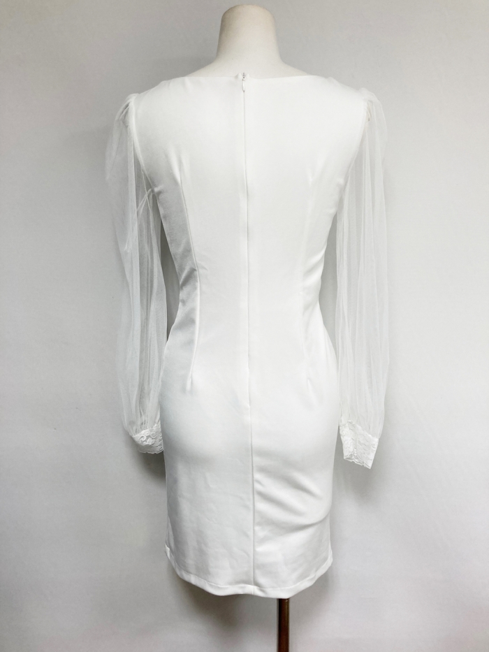 ホワイトワンピース
全1点