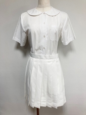 ホワイトスカート
全1点