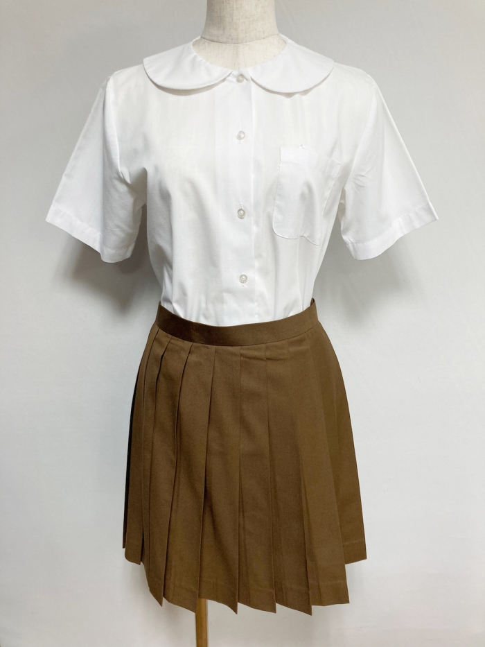 ブラウンスカート
全1点