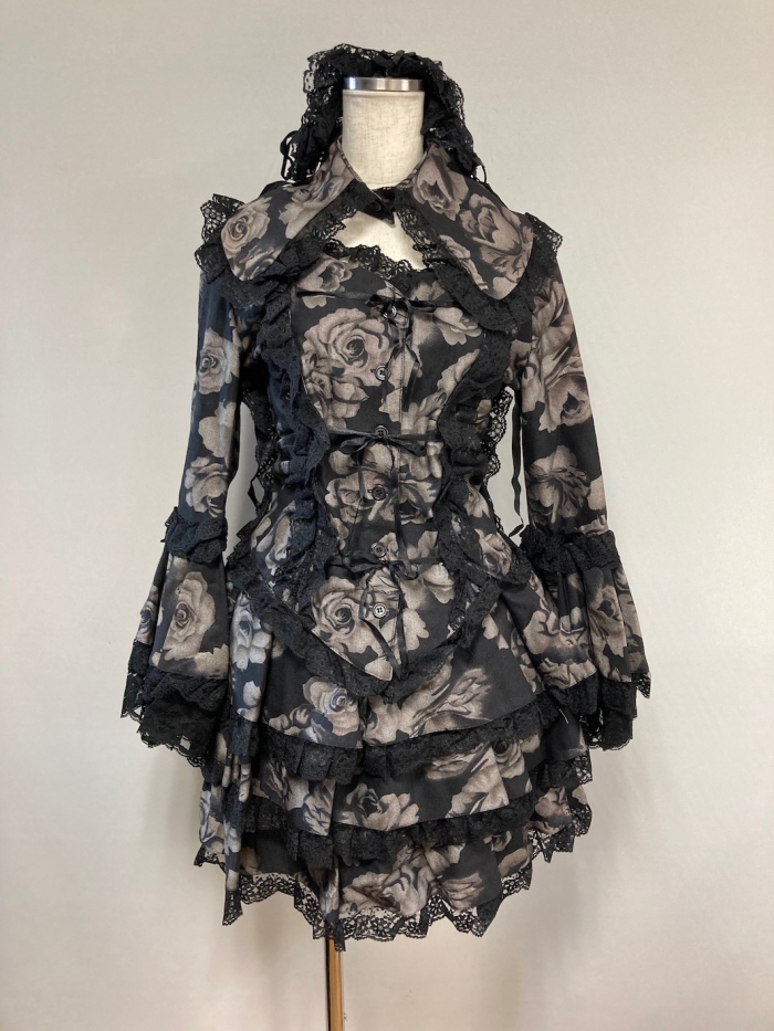 ブラックロリータ
全1点