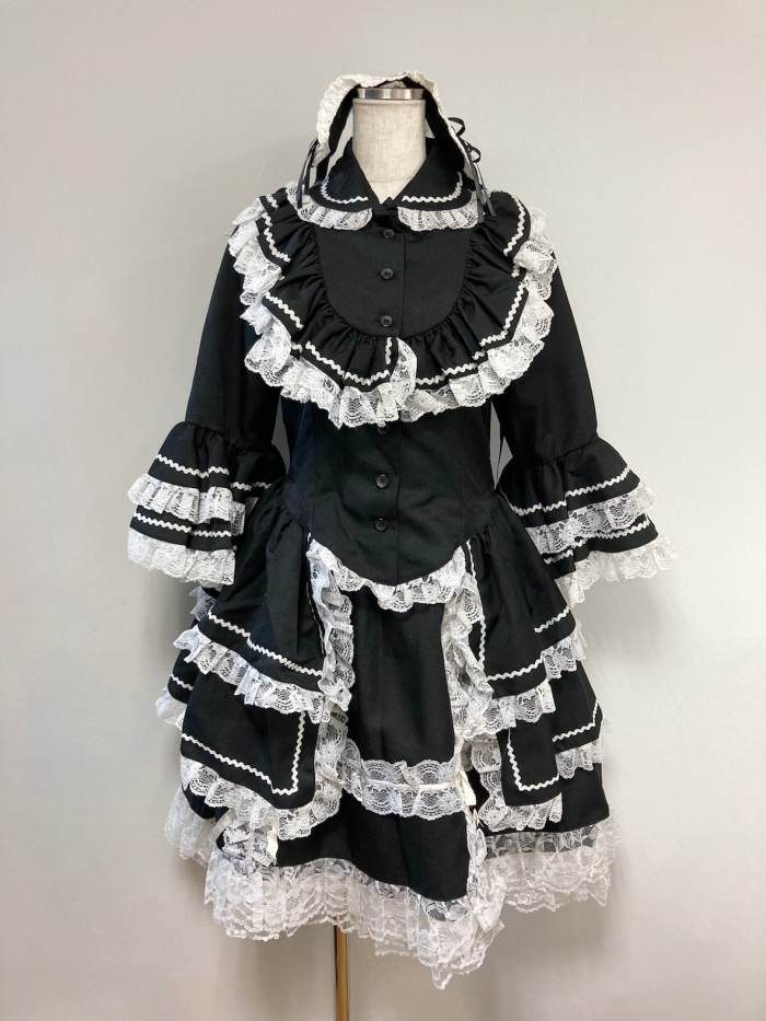 ブラックロリータ
全1点