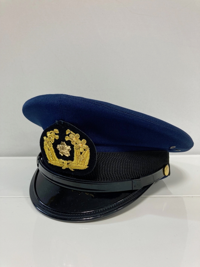 警察官帽子
全8点